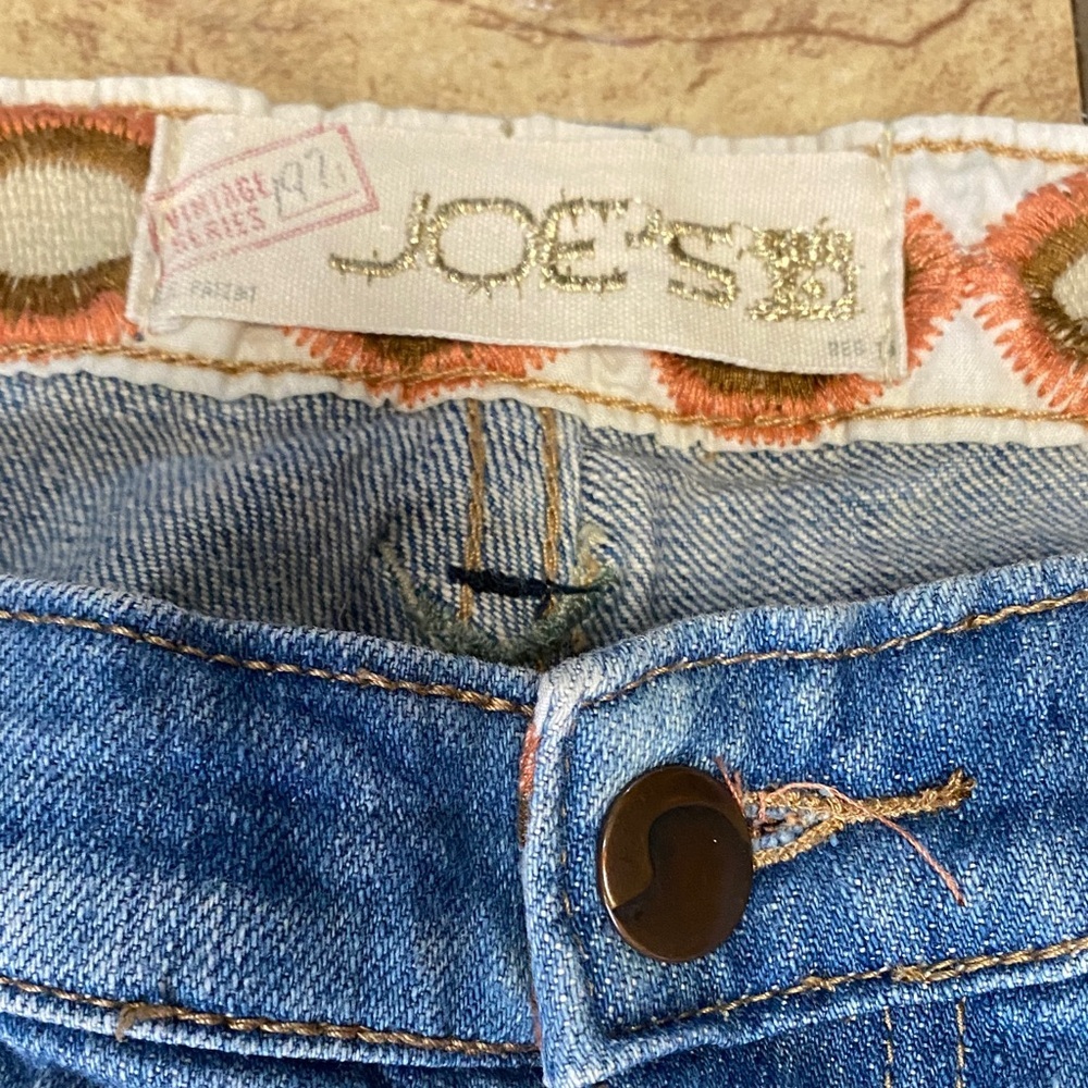 Joe's Jeans Classic Blue Flare Size 28 Women’s Denim Jeans with Some Stretch - Picture 2 of 14